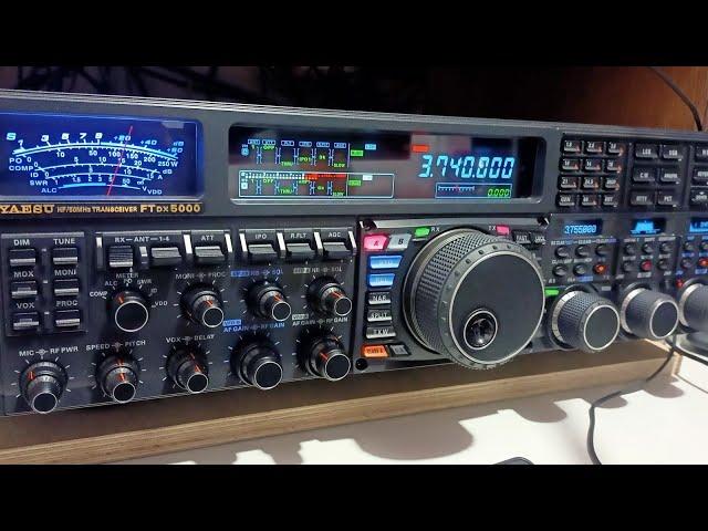 YAESU FTDX-5000_ FLEX RADIO 1500_ KENWOOD TS-870