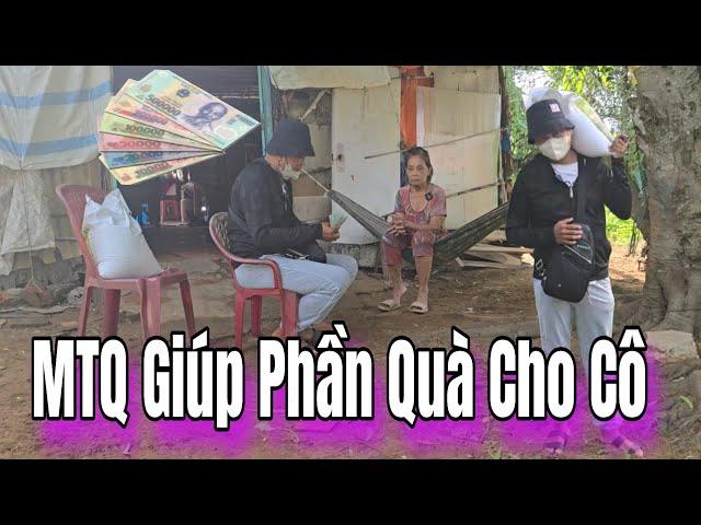 Trở Trở Giúp Đỡ Bà Cô Nghèo  Khổ Không Có Chổ Ở  Nên Phải Nơi Hoang Vu Không Ai Dám ở Vô