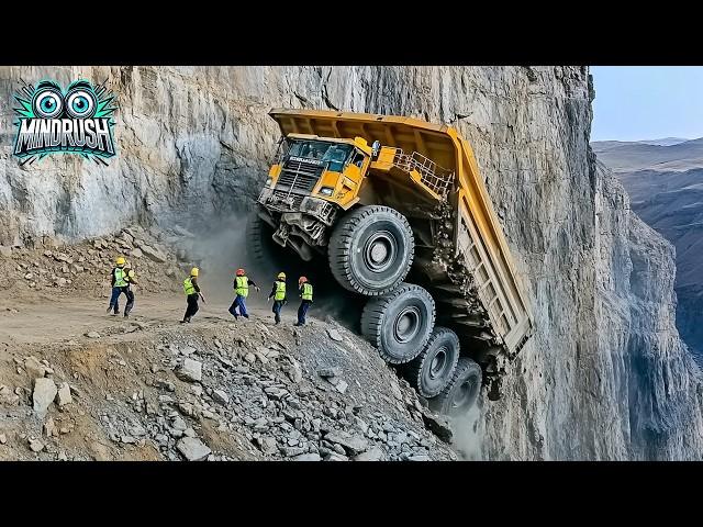 Dangerous Idiots Fastest Truck & Heavy Equipment Fails | Extreme Idiots at Work #4