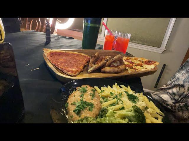 Paesans Pizza Review / Chicken Francaise