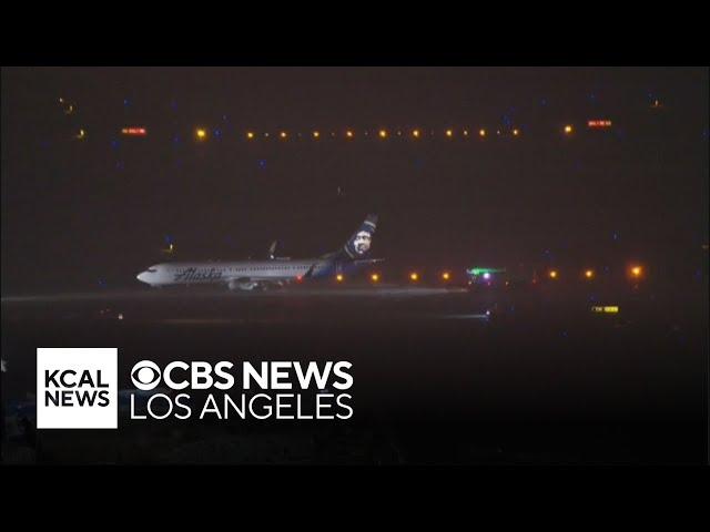 Alaska Airlines flight makes emergency landing at LAX