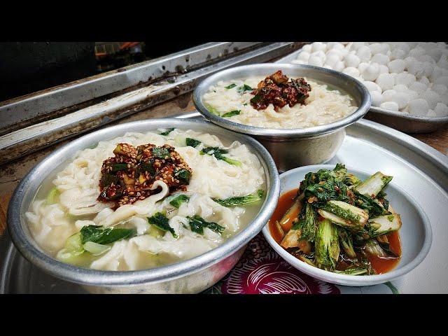 다먹기도 전에 리필 국수 삶는 시장 아지매?! 살다살다 이렇게 퍼주는 국수집은 처음 봅니다!! Korean street food