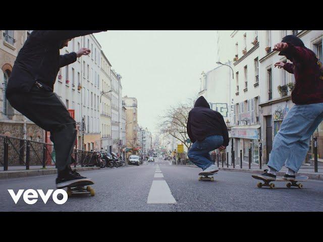 Grand Blanc - Belleville (Clip officiel)