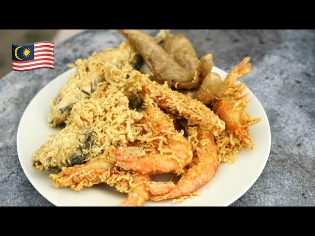 INCREDIBLE MALAY Seafood in TERENGGANU | MALAYSIAN Food in Kuala Terengganu Malaysia