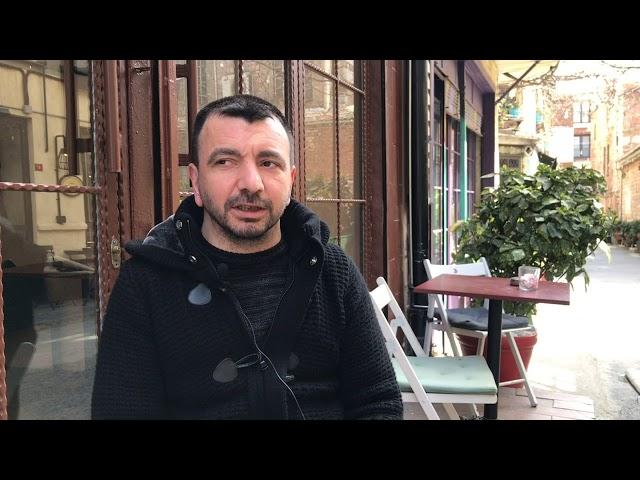 Karaköy'de Çaycılık: Asma Altı Çay Ocağı