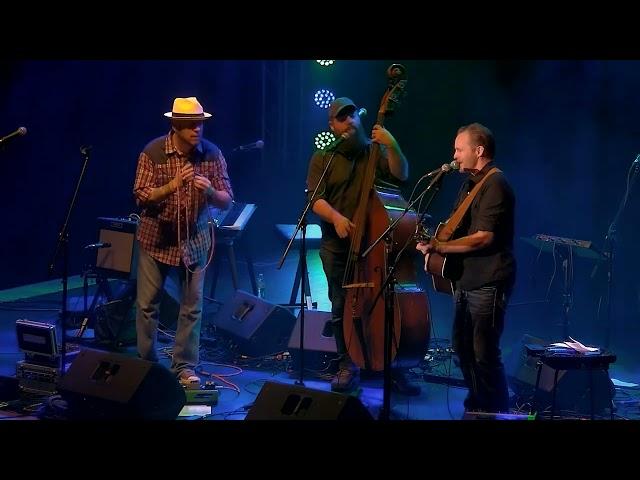 Easy Life - Flick N Rainwater live at the Brown County Playhouse