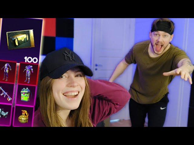 GIRLFRIEND PRANK PANDA | Opens 100 Mythic Crates