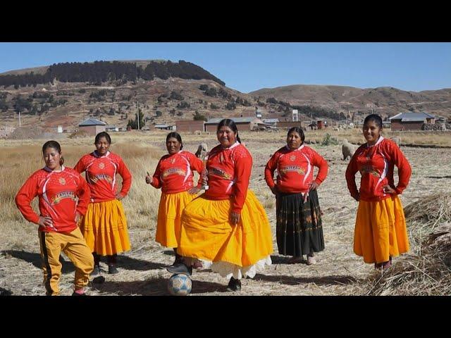 Aymara indigenous women take to the pitch in Peru's highlands | AFP