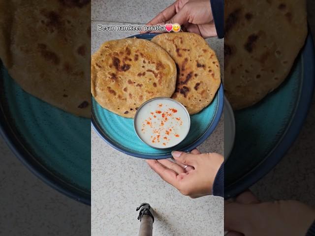 Trending Besan Namkeen Paratha Recipe || @prishugarg #trending #prishu #paratha #shorts #short