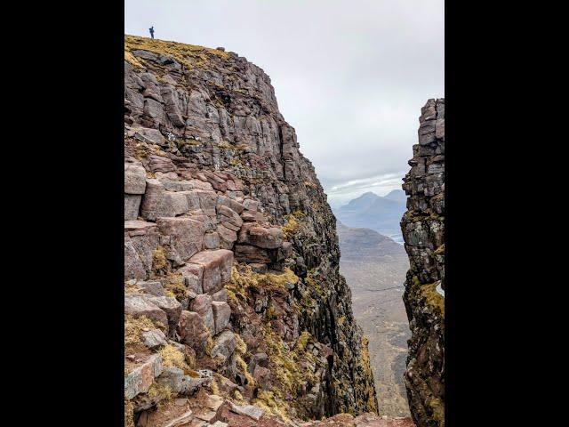 Beinn Alligin 2, Horns of Alligin, with Jaf 23.4.24