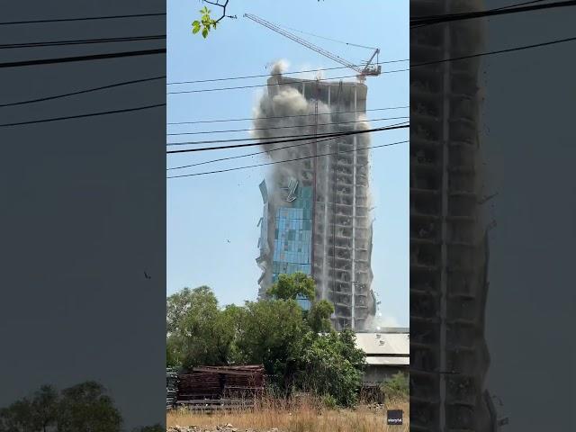 Building Under Construction Collapses as Powerful Earthquake Shakes Thailand