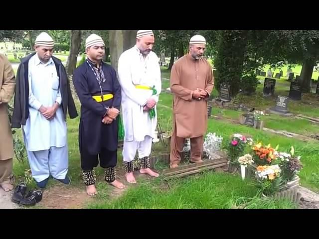 Sufi Tariqah....Grave Dancers