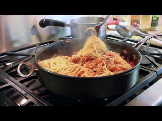 How to: Easy, Healthy, Delicious SPAGHETTI: College Cooking with The Calm Caterer