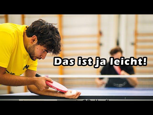 Einen Tischtennis-Aufschlag mit Schnitt als Anfänger lernen