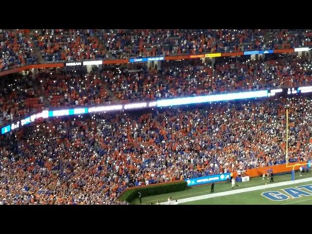 Gators fans honor Tom Petty without interruptions!!