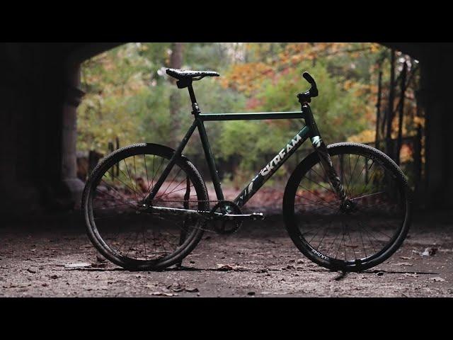 Tracklocross: The Ultimate FixedGear Adventure