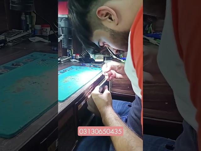 professor aways Repairing the iOS Hafiz center Lahore Pakistan G 38 #pakistan #mobile #viral