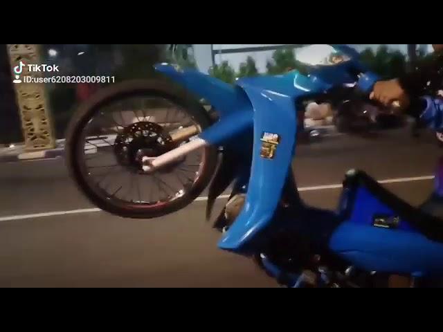 Story wa wheelie tiktok