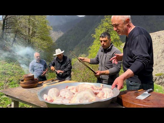 FRIED CRISPY CHICKEN TABAKA | Georgian Chicken Tapaka Cooking In Village | Juicy Chicken Recipe