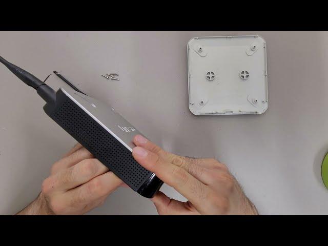Linksys Wireless-G VPN Router with RangeBooster WRV200 #teardown