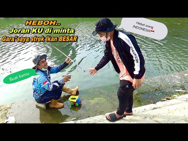 Heboh..! Mancing Ikan Nila Liar Dapat Babon Sampai warga Sini Ikut Mencoba