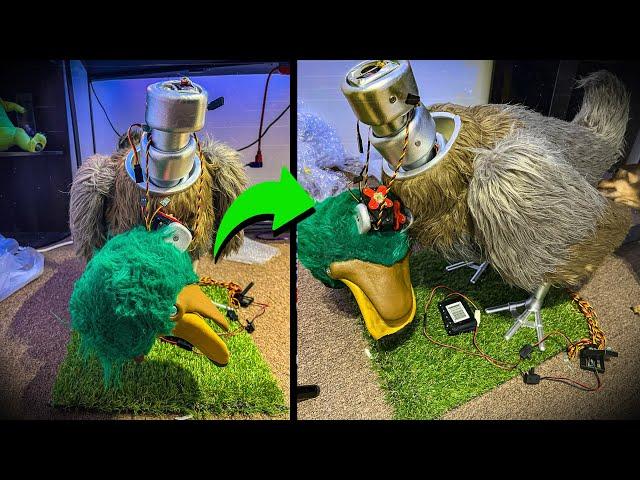 Our Animatronic Broke down! Can We Fix It? ANIMATRONIC MALFUNCTION!