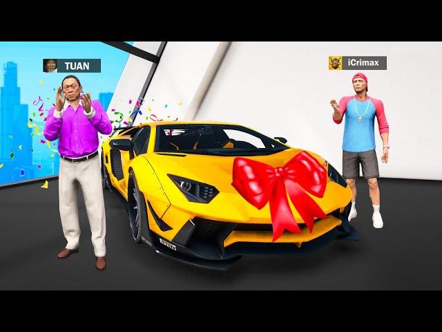 Ich schenke TUAN ein NEUES AUTO in GTA 5RP!