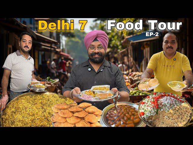 Famous street food in North Delhi | Kachori , Multani Biryani , Chaat , Lassi