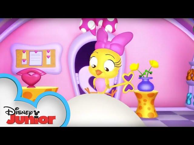 Cuckoo-Loca's Egg-celent Adventure | Minnie's Bow-Toons | @disneyjr