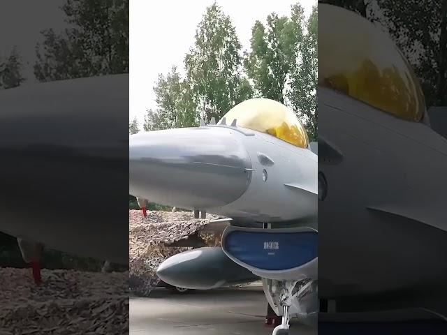 F-16 вже в Україні – Зеленський