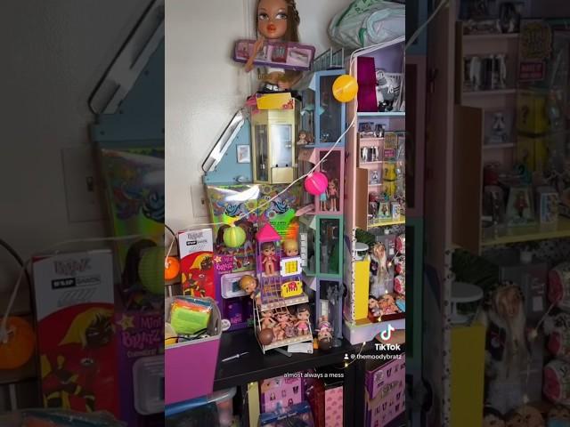 Bratz Dolls Collection Room Tour | Doll Display Set Up | Doll Collector (Part 3/4)