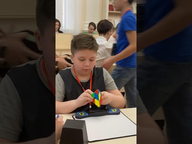 3,41с.WOW Пирамидка Рубика. Вторая сборка. Можно было быстрее, конечно Pyraminx. Соревнования екат