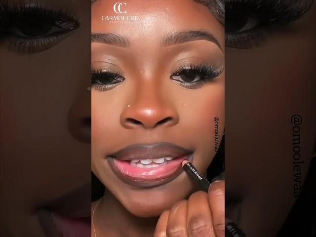 Rate this look on a scale of 1-10 ️ #makeuptutorial #lipmakeuptutorial #lipstick #lipart #makeup