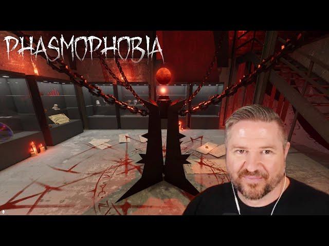 The Blood Moon Rises Event! (Phasmophobia w/ Grian, Gem, and Skizz)