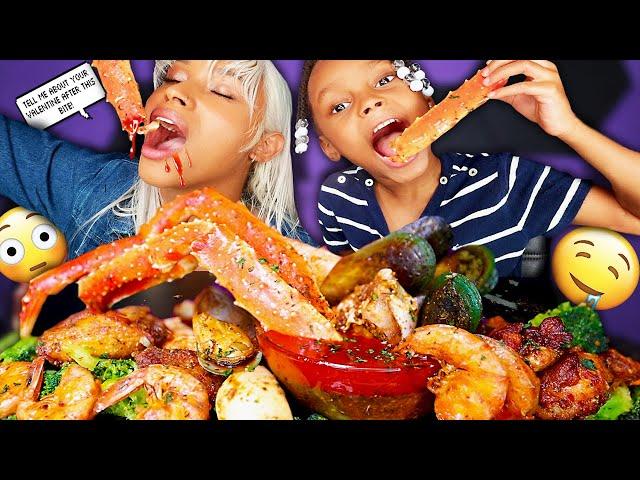 KING CRAB DON'T WIPE YOUR MOUTH SEAFOOD BOIL MUKBANG CHALLENGE QUEEN BEAST & LAYLA