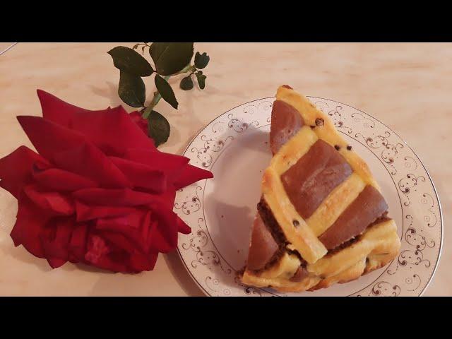 Вкусный творожный пирог.