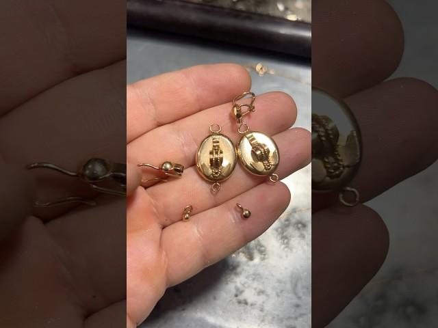 Ювелирная мастерская #ремонтстарыхсерьг #реставрация #золото #jewellery