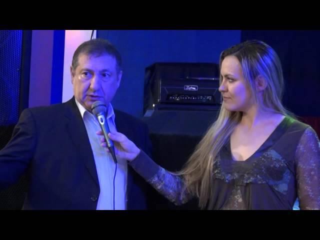 GRANDE TV представляет: Интервью певца, автора-исполнителя Бориса ШВАРЦМАНА корреспонденту Яне ФИШЕР