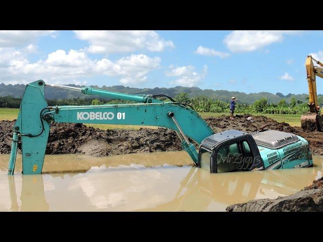 Excavator Stuck In Mud Kobelco SK200 Heavy Recovery Extended