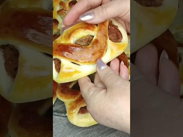 Рецепт булочек с яблоками и маком из дрожжевого теста Домашняя выпечка очень мягкая и вкусная.#кчаю