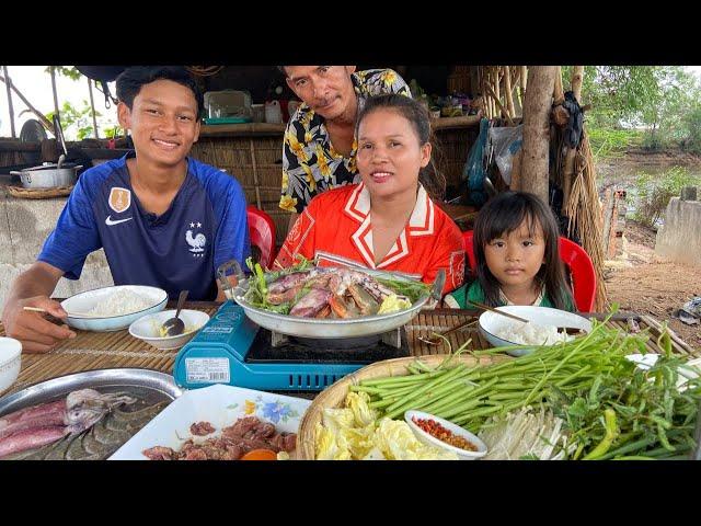 Homestead harvest :) Join mommy chef sreymao for grilled pork & fresh veggie delights!