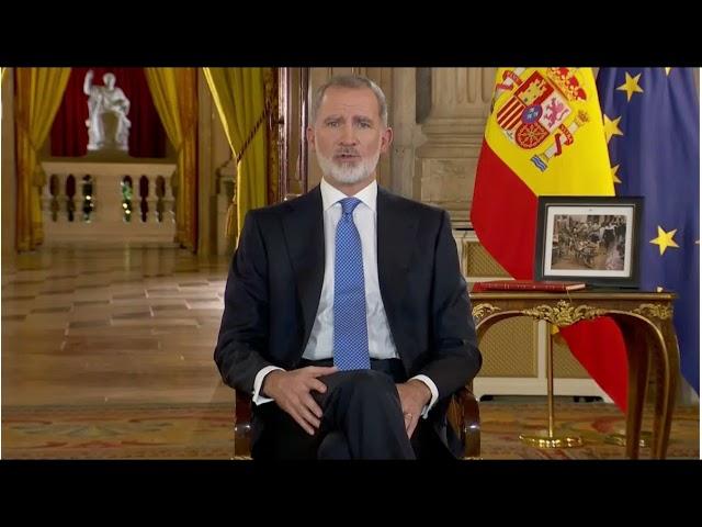 Felipe VI pide "serenidad"  ante una contienda política  en "ocasiones atronadora"