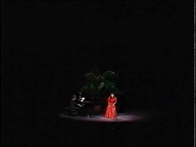 1990: Akiko Nakajima, soprano. Opera Awards nominee and this year's recipient.