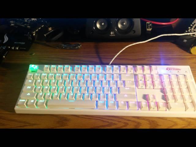 Keycool Hero 104 RGB