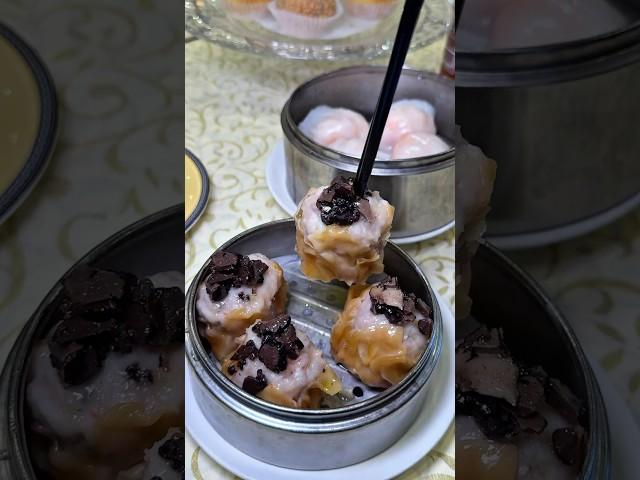 @lunasia.dimsum serves traditional Hong Kong style Dim Dum with a modern twist 