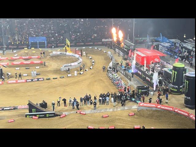 250 main event 1 Supercross Paris 2024