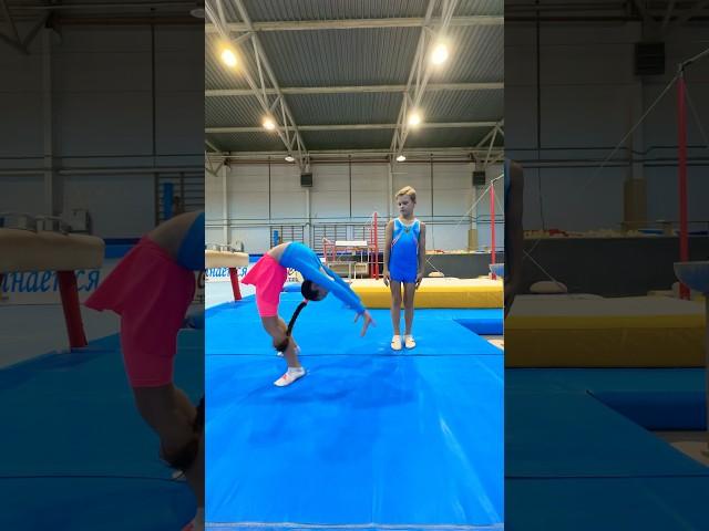 #shortvideo #split #gymnast #dance #tiktok #acrobatics #stretching #shortsviral #shorts