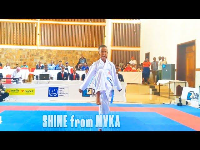 KARATE KIDS: REBA UMWANA W'UMUKOBWA UKORA IBINTU BIDASANZWE MURI KARATE// JOYCE na SHINE MURI MVKA