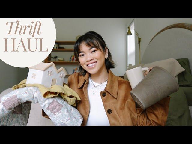 VLOG | House Updates, Cozy Thrift Haul, My current glowy makeup routine, Christmas Crafts, and more!