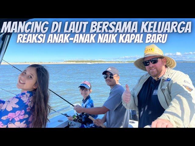 MANCING DI LAUT DAPAT IKAN DAN KEPITING | REAKSI ANAK-ANAK NAIK KAPAL BARU